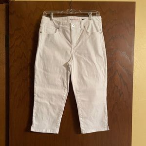White Style & Co. Denim Capris